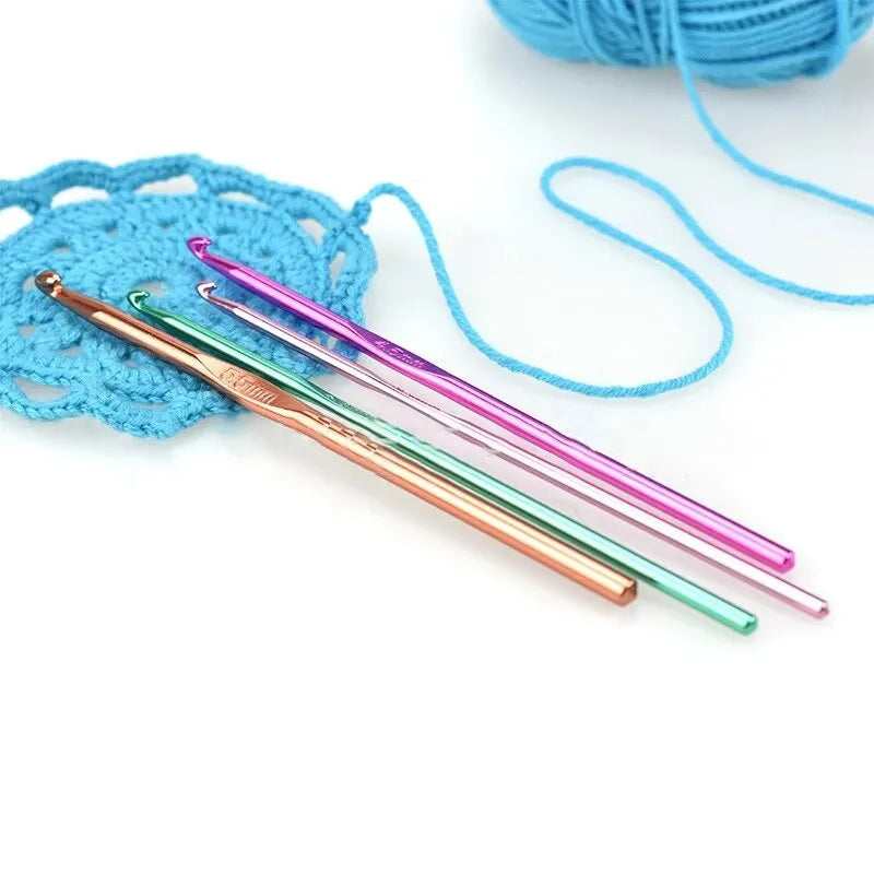 100Pcs Crochet Hooks Needles Set Mixed Sizes DIY Craft