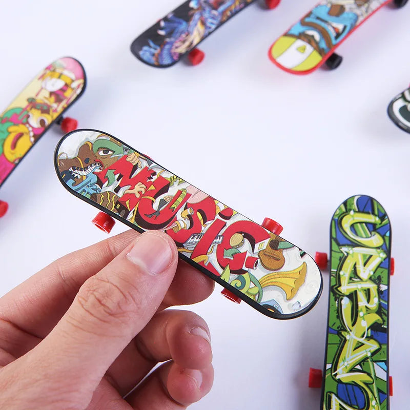 10pcs Finger Skateboard Toys Kids Party Favor Gift