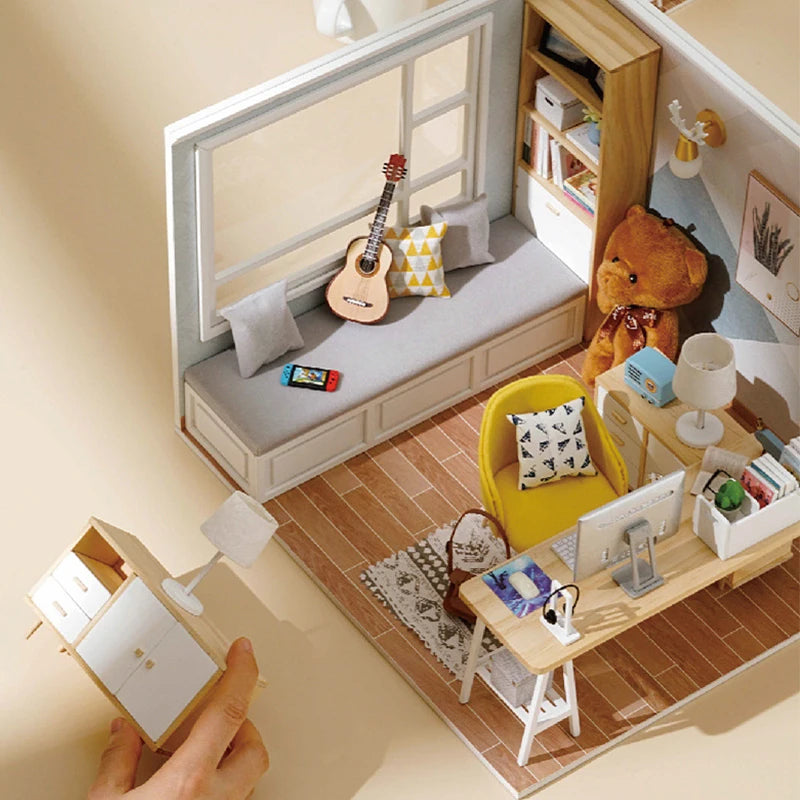 Wooden Miniature Doll House DIY Assembly Model Toy